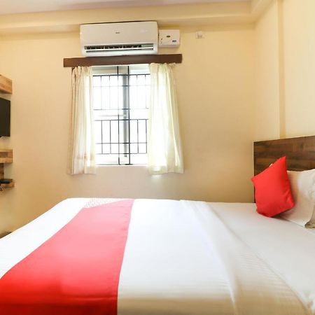 Oyo 36197 Royal Wood Hotell Bangalore Exteriör bild