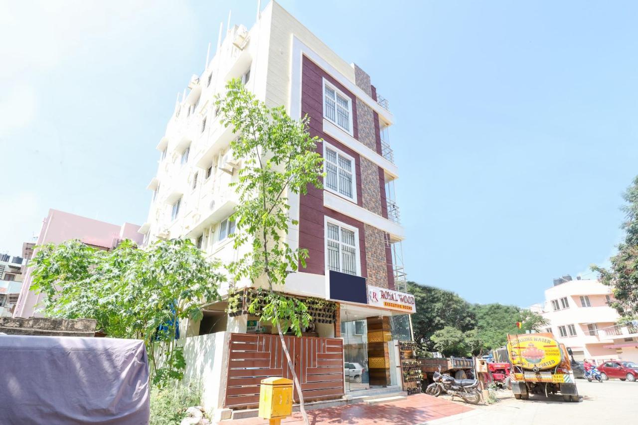 Oyo 36197 Royal Wood Hotell Bangalore Exteriör bild