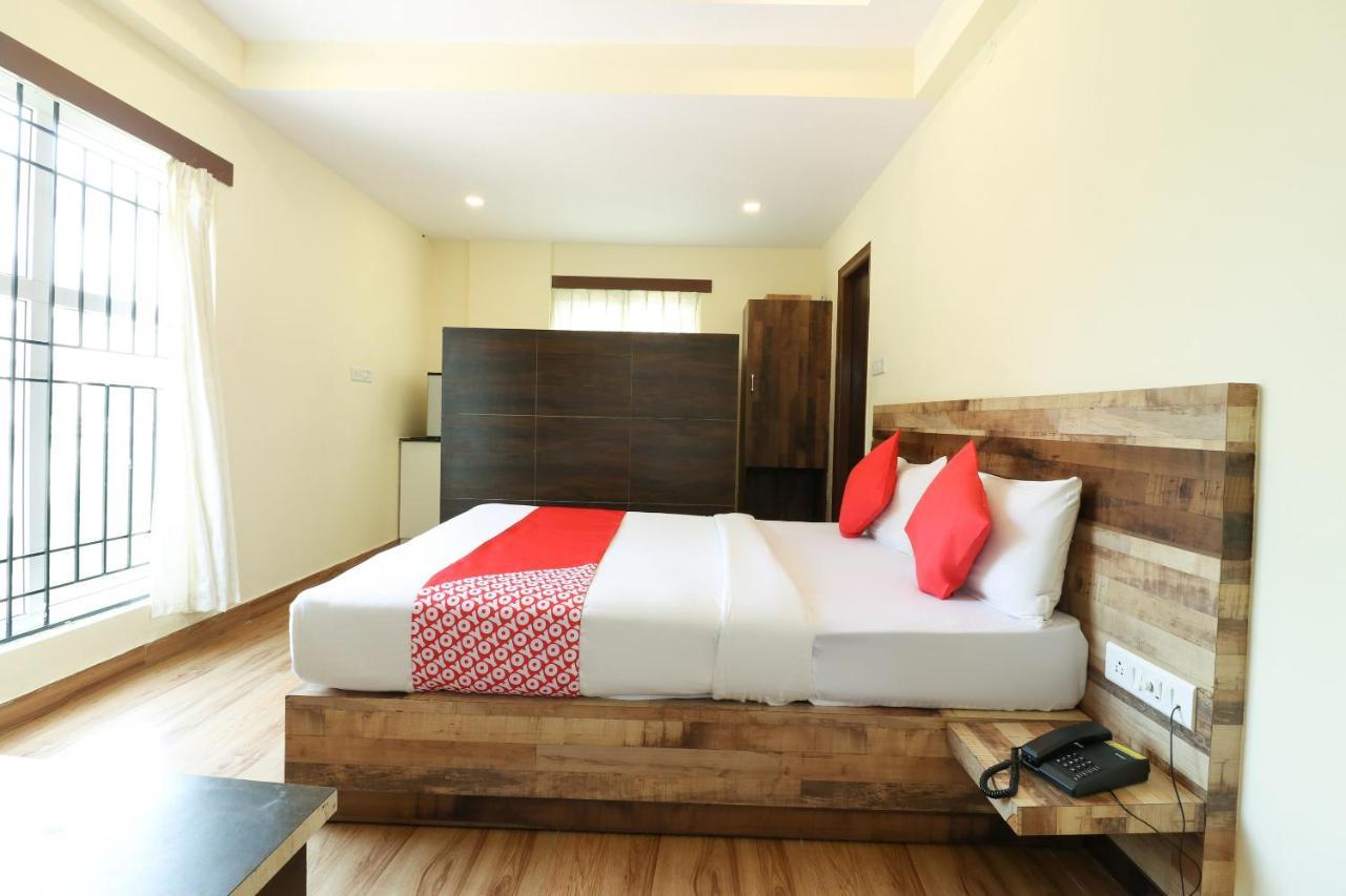 Oyo 36197 Royal Wood Hotell Bangalore Exteriör bild