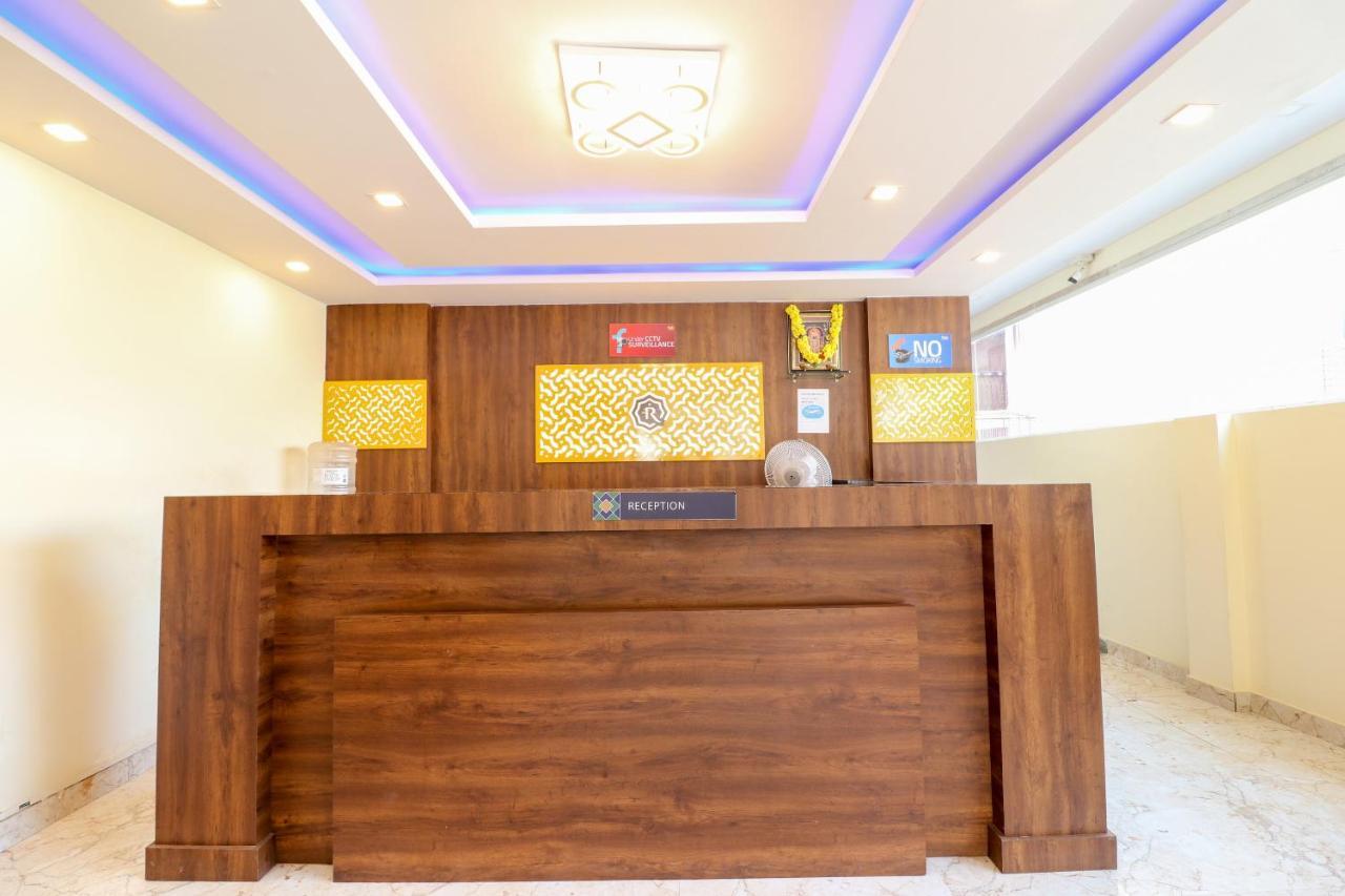 Oyo 36197 Royal Wood Hotell Bangalore Exteriör bild