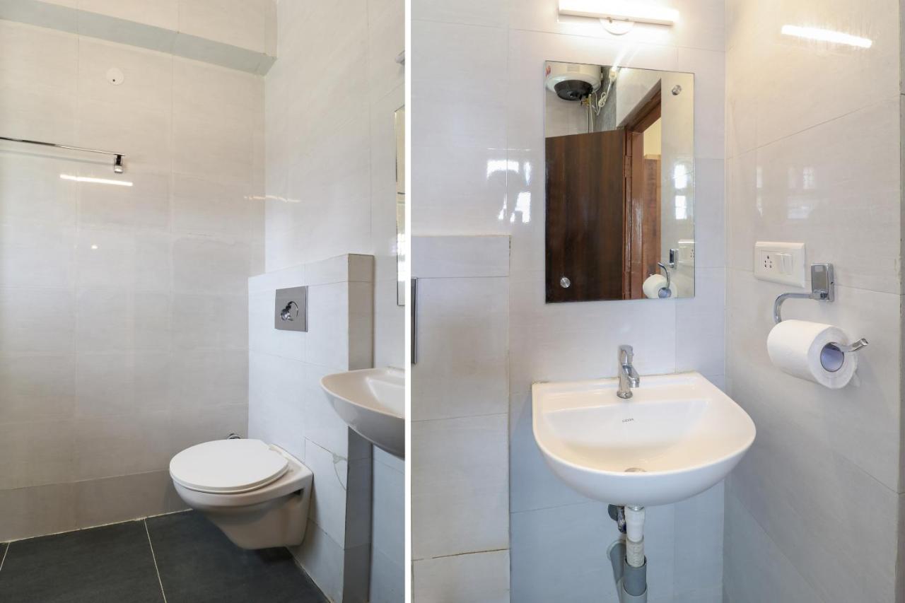 Oyo 36197 Royal Wood Hotell Bangalore Exteriör bild