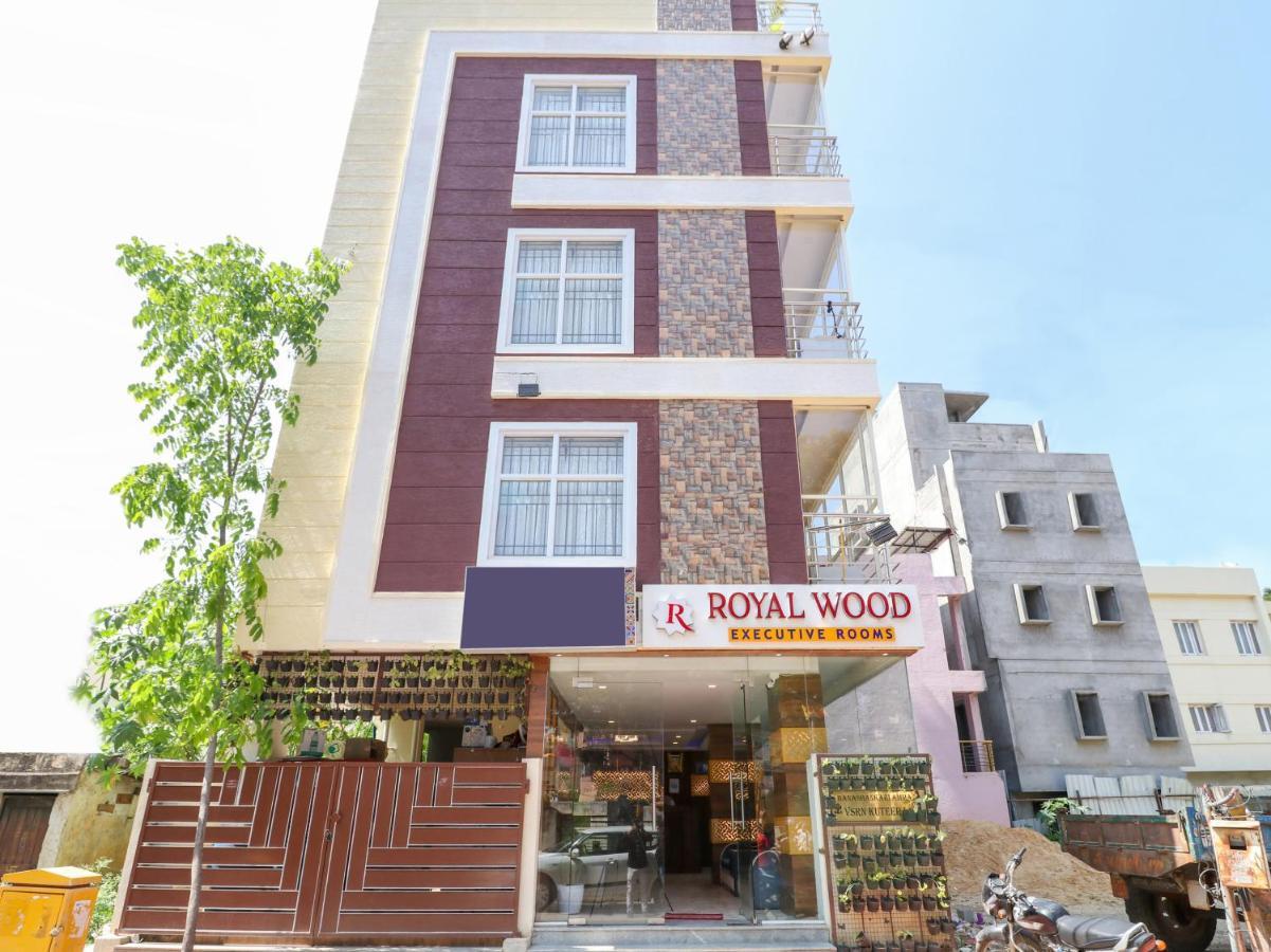Oyo 36197 Royal Wood Hotell Bangalore Exteriör bild